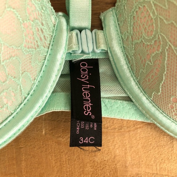 DAISY FUENTES lace appliqué t-back push up bra 34C - Picture 4 of 8
